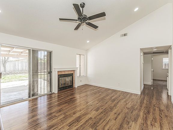 2nd image of 5193 W Hampton Way