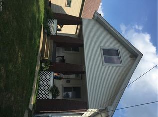 108 Spring St, Struthers, OH 44471