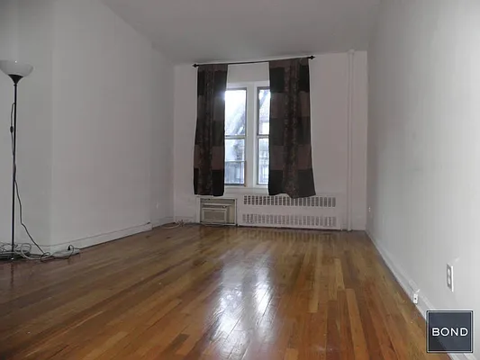 Rented by Bond New York | media 14