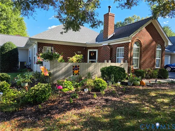 1217 Tannery Cir, Midlothian, VA 23113