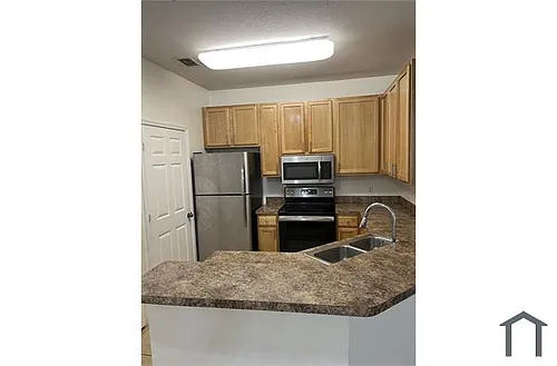 10101 Courtney Palms Blvd Photo 1 10101 Courtney Palms Blvd Photo 1
