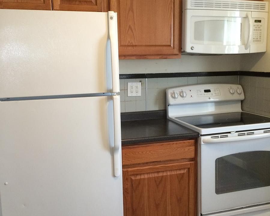 Kitchen 1 with GE appliances