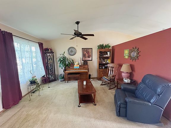 3rd image of 1336 Eastwood Dr