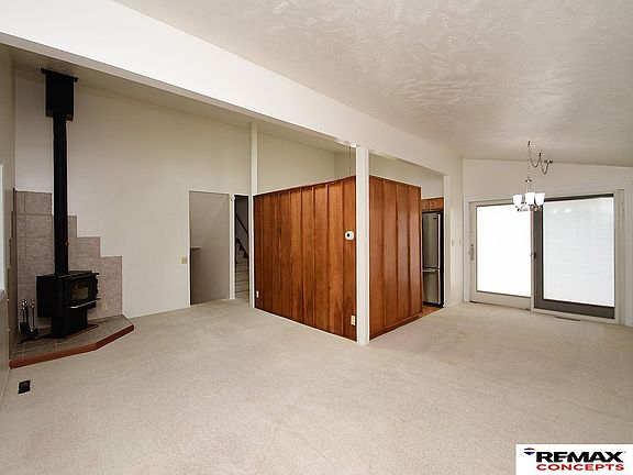 5th image of 801 Driftwood Dr