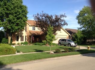 52536 Powderhorn Dr, Macomb, MI 48042