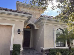 1533 Serrano Cir, Naples, FL 34105