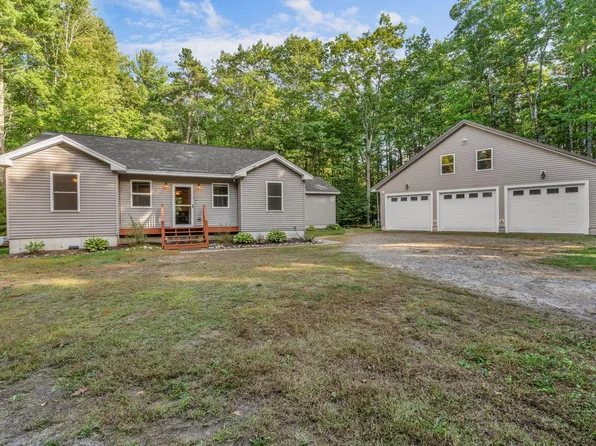 15 Evans Way, Sebago, ME 04029