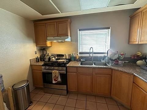 3rd image of 11782 Oakwood Dr