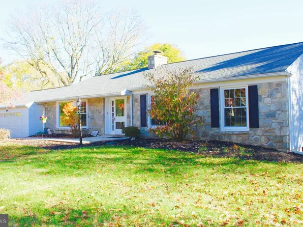 1618 Green Ln, West Chester, PA 19382