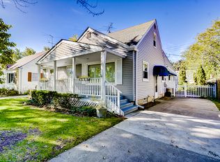 1272 S Harris Rd, Ypsilanti, MI 48198