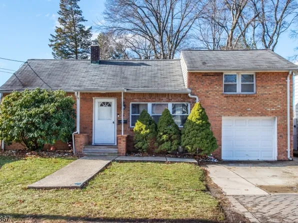 6 Adams St, Wanaque Boro, NJ 07420
