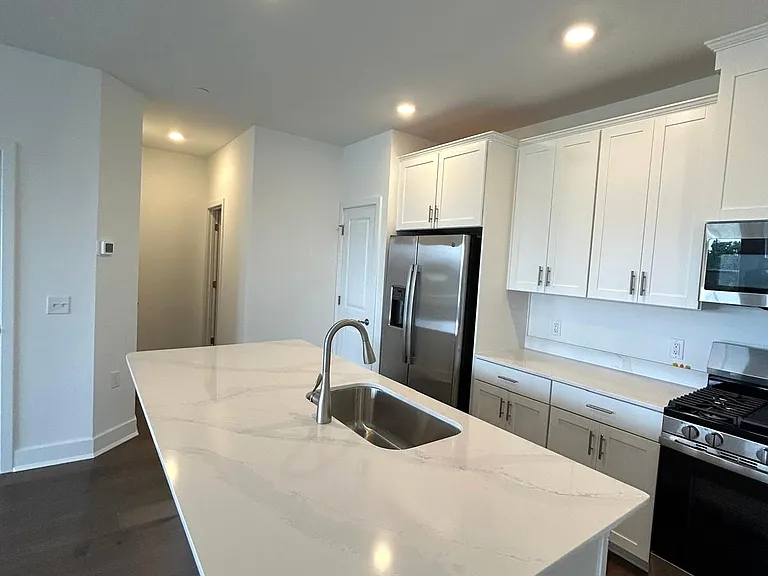 234 Cora Bergen Blvd — Photo 32