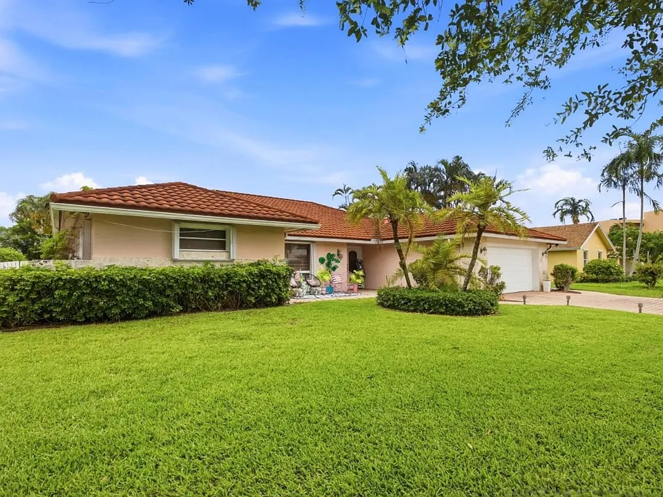375 NW 53rd St