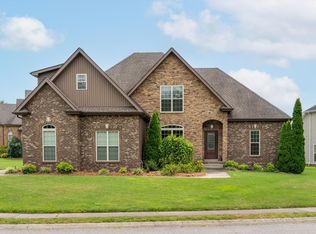 1053 Willow Cir, Clarksville, TN 37043