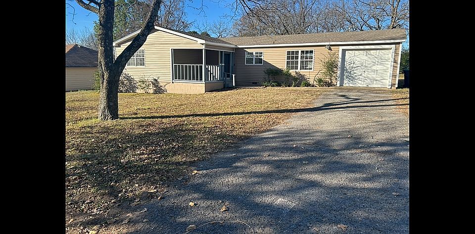1st image of 512 Garden Rd