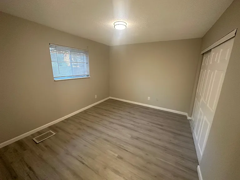 409 Woodland Ave #A — Photo 8