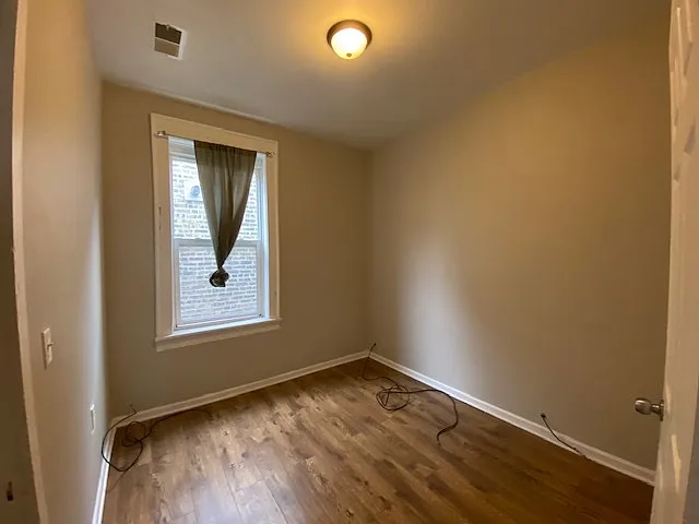 1601 S Lawndale Ave — Photo 26
