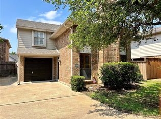 400 Shinoak Vall #N, Irving, TX 75063