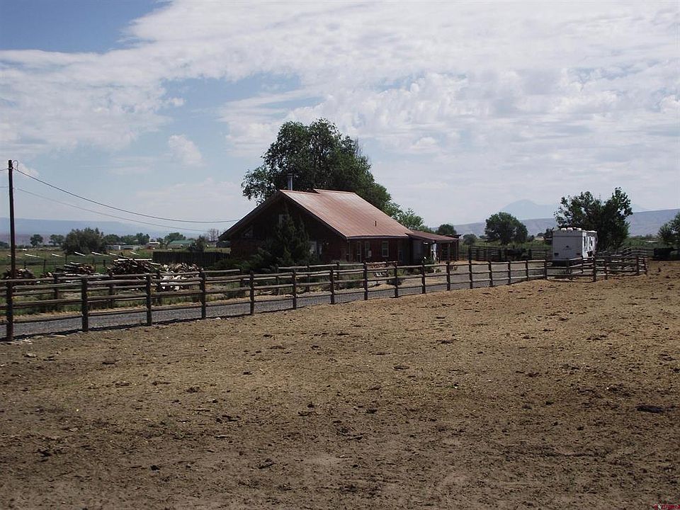 1st image of 4418 1900 Road