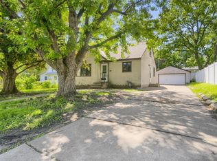 146 16th Ave S, South Saint Paul, MN 55075