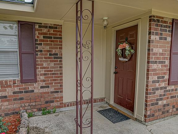 3rd image of 4505 Shawnee Dr