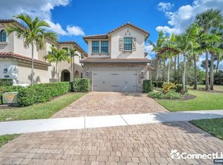 865 SW 113th Ln, Pembroke Pines, FL 33025