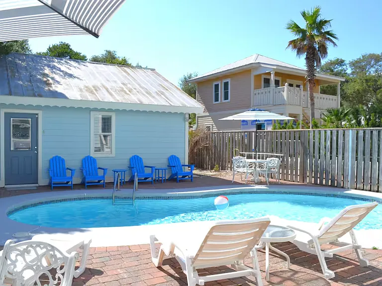 68 Cobia St — Photo 4