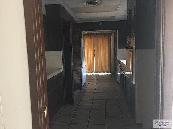 4th image of 7260 E Lakeside Blvd