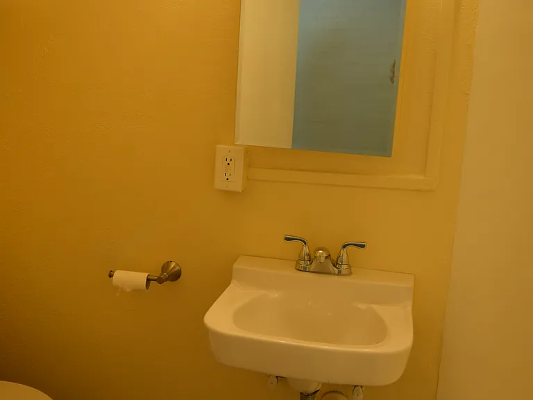 5016 Texoma Pkwy #F — Photo 5