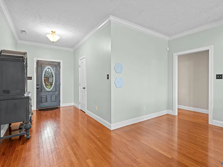 25850 Iron Gate Dr — Photo 16