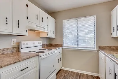 2816C Thomas Ln — Photo 10