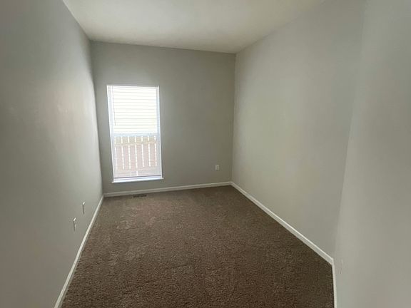4th image of 9537 Wilson Bridge Dr