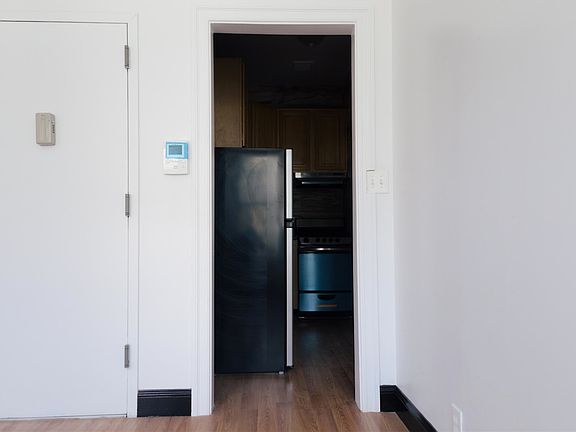 2nd image of 5 E 124th St #8A