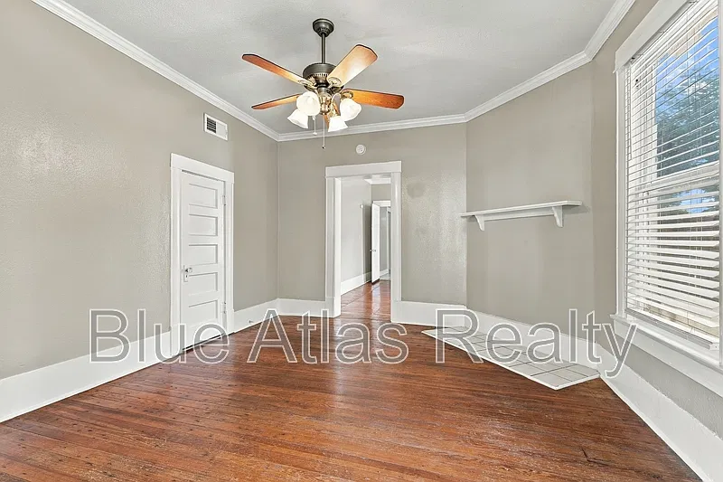 1 bed, 1.0 bath, 750 sqft, $1,295 — Photo 2