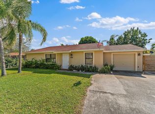 1918 Wheeler Rd, North Palm Beach, FL 33408