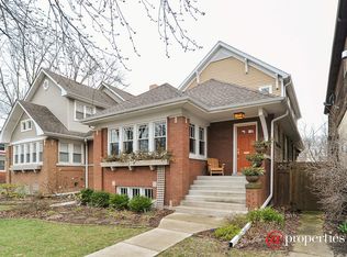 3704 N Tripp Ave, Chicago, IL 60641