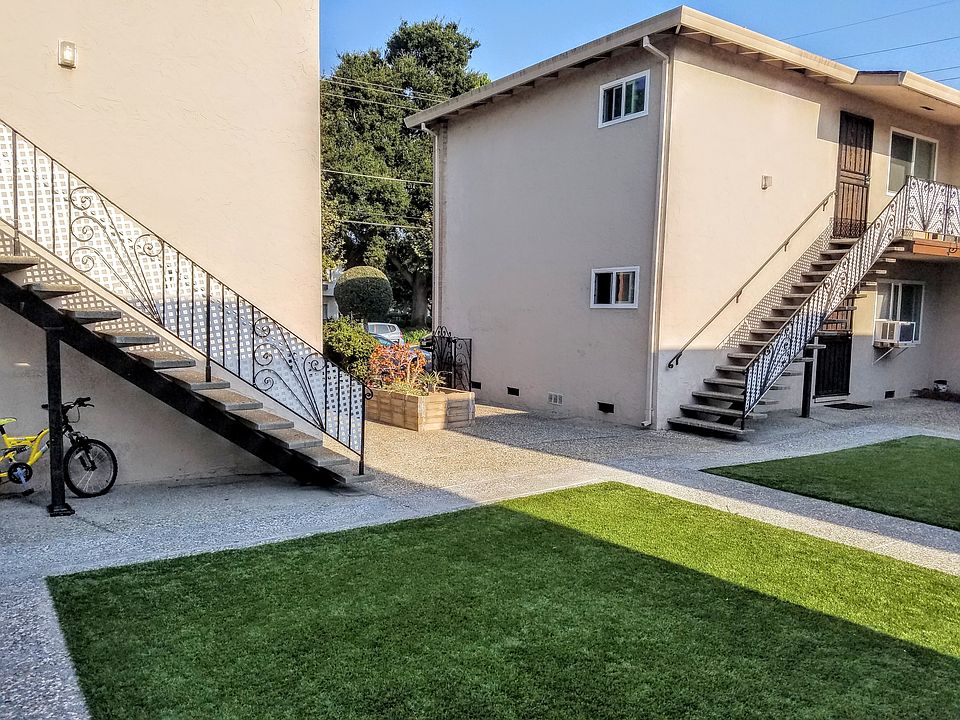 2nd image of 875 Northrup St APT 29