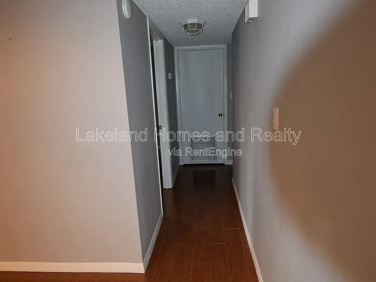 1005 S New York Ave #9 — Photo 5