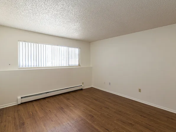 Shadow Wood Chalet, 6490 Yvonne Way #7, Colorado Springs, CO 80918