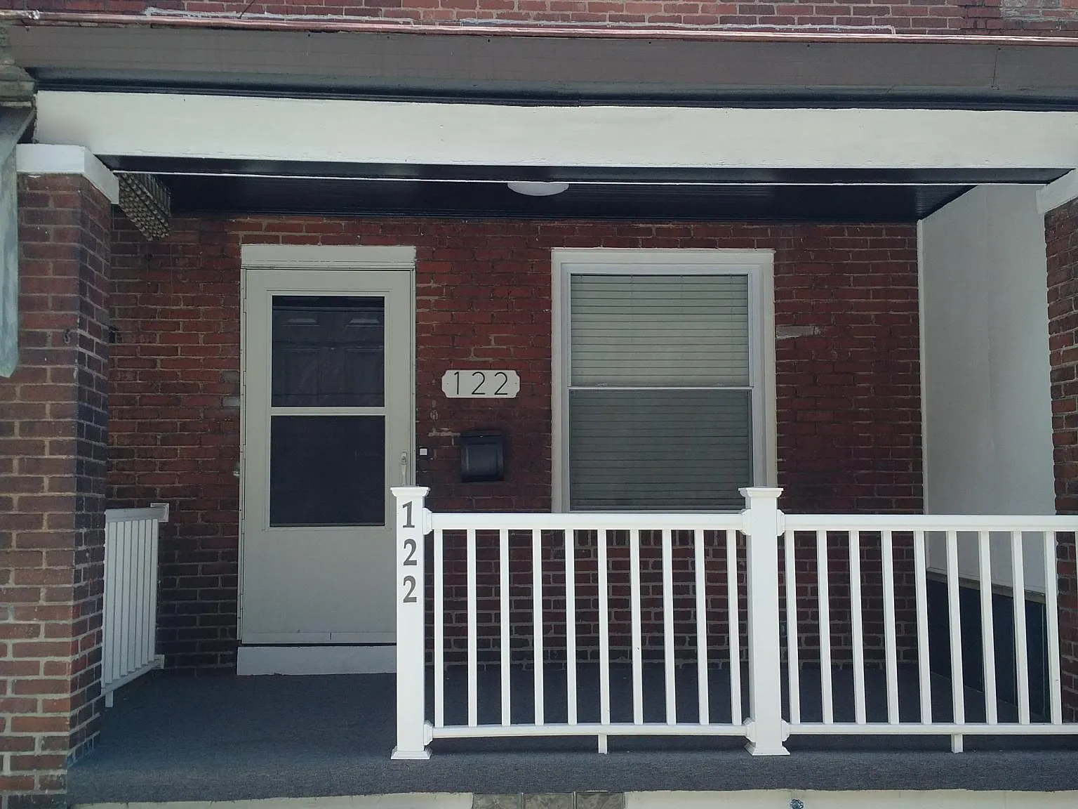 2 bed, 1.5 bath, 912 sqft, $1,600 — Photo 1