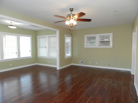 4th image of 1432 N Menard Ave