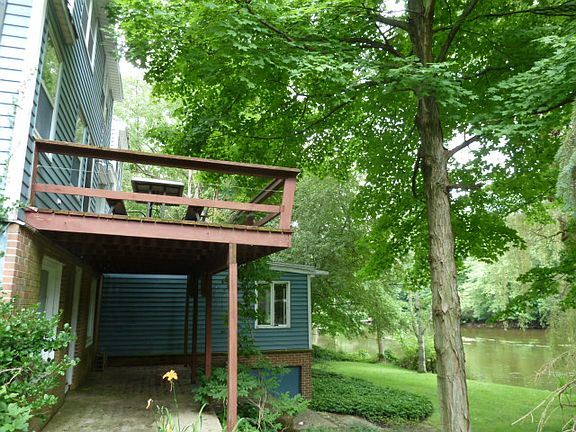5th image of 2800 Thornapple River Dr SE