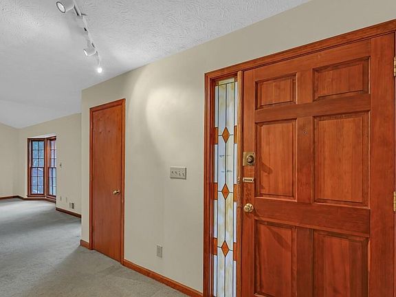 3rd image of 4304 Marjorie Rd