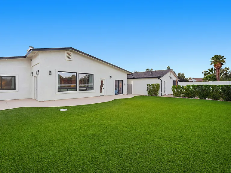 6300 E Cochise Ave — Photo 63