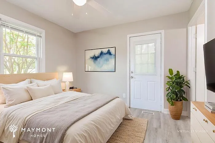 21 Newport Dr — Photo 10