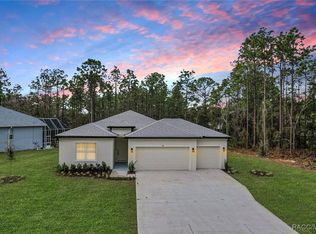 9 Fringetree St, Homosassa, FL 34446