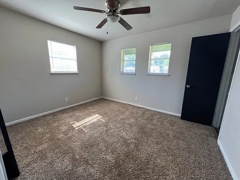 2333 Marsalis Dr — Photo 14