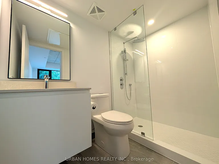 1720 Bayview Ave #508 — Photo 15
