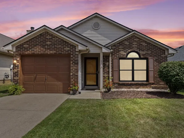 1180 Red Stone Dr, Lexington, KY 40509