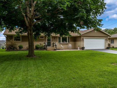 1136 Jackson St, Pecatonica, IL, 61063